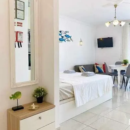 Rocha Studio Apartment